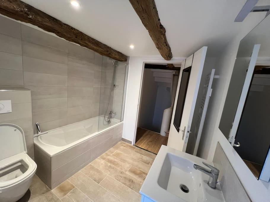 Charmante Maison A Evran Proche Dinan Et St Malo. Luaran gambar